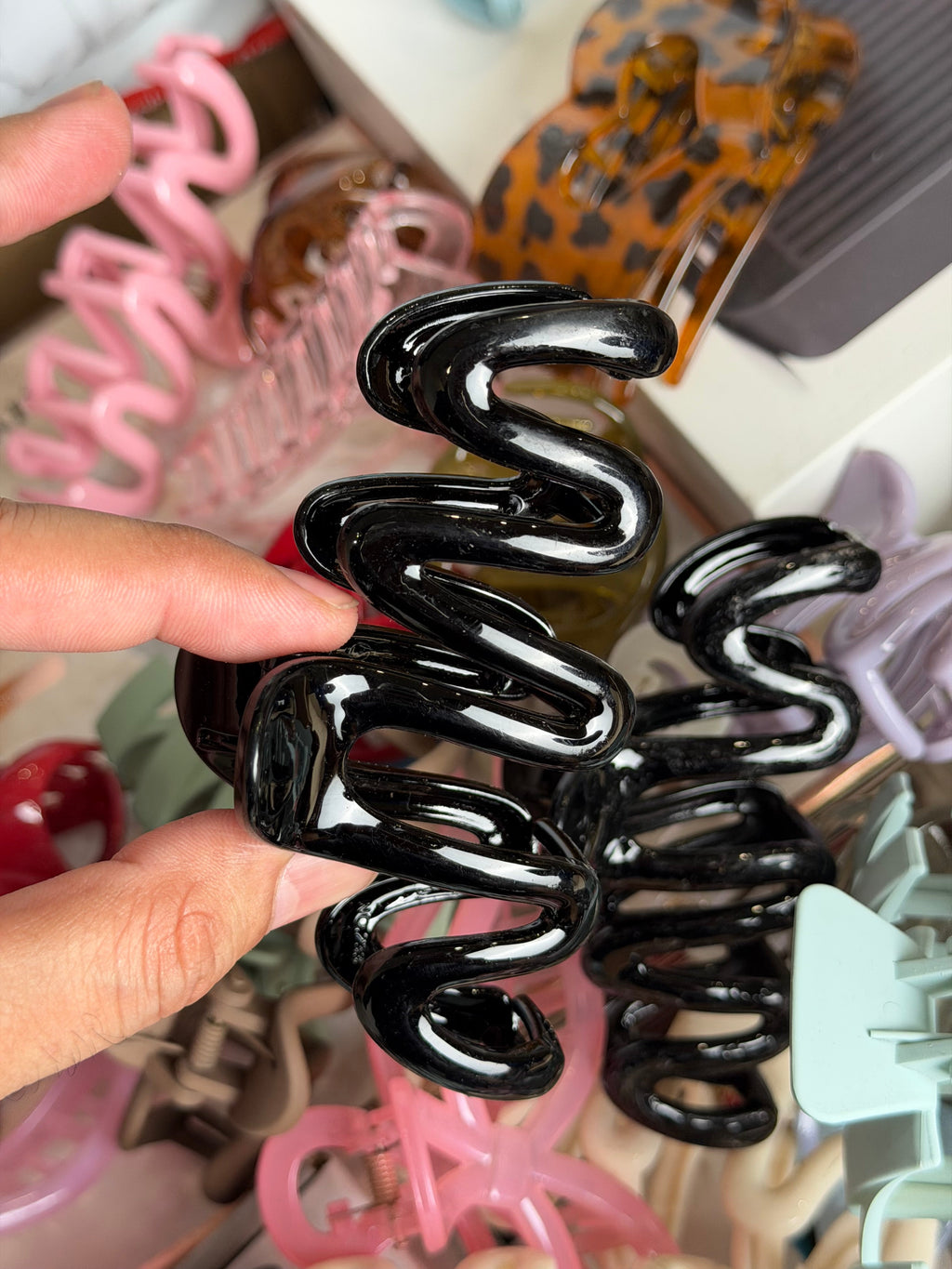 Pack of 25 pcs Hair Catchers Deal