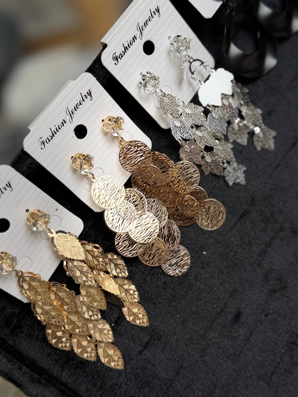 Pack of 30 Sets Jewellery Deal