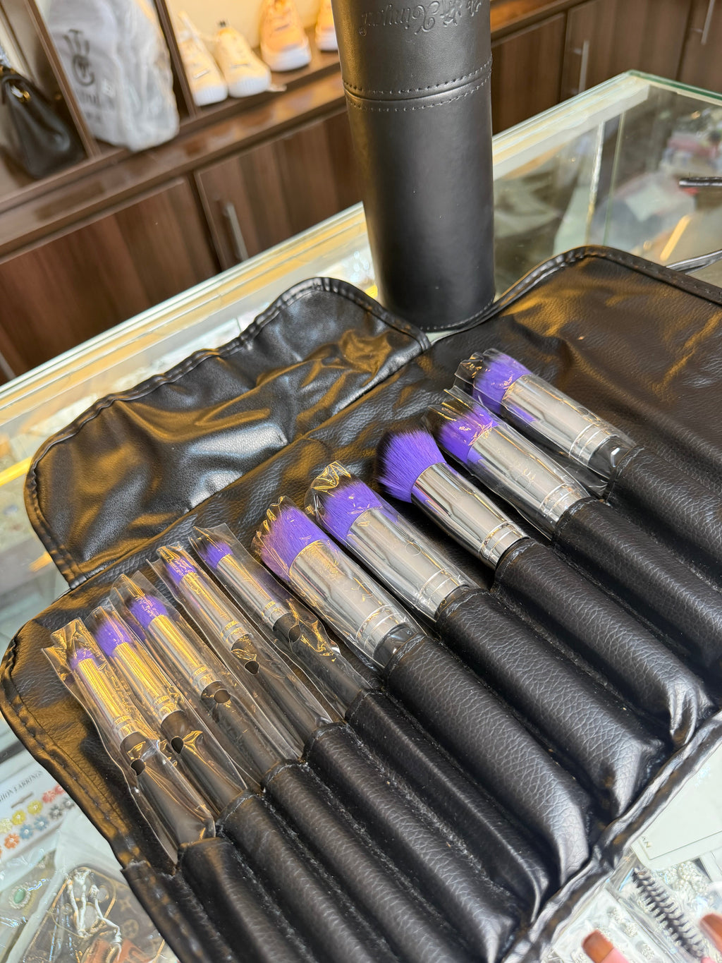 Pack of 2 Makeup Brushes Deal
