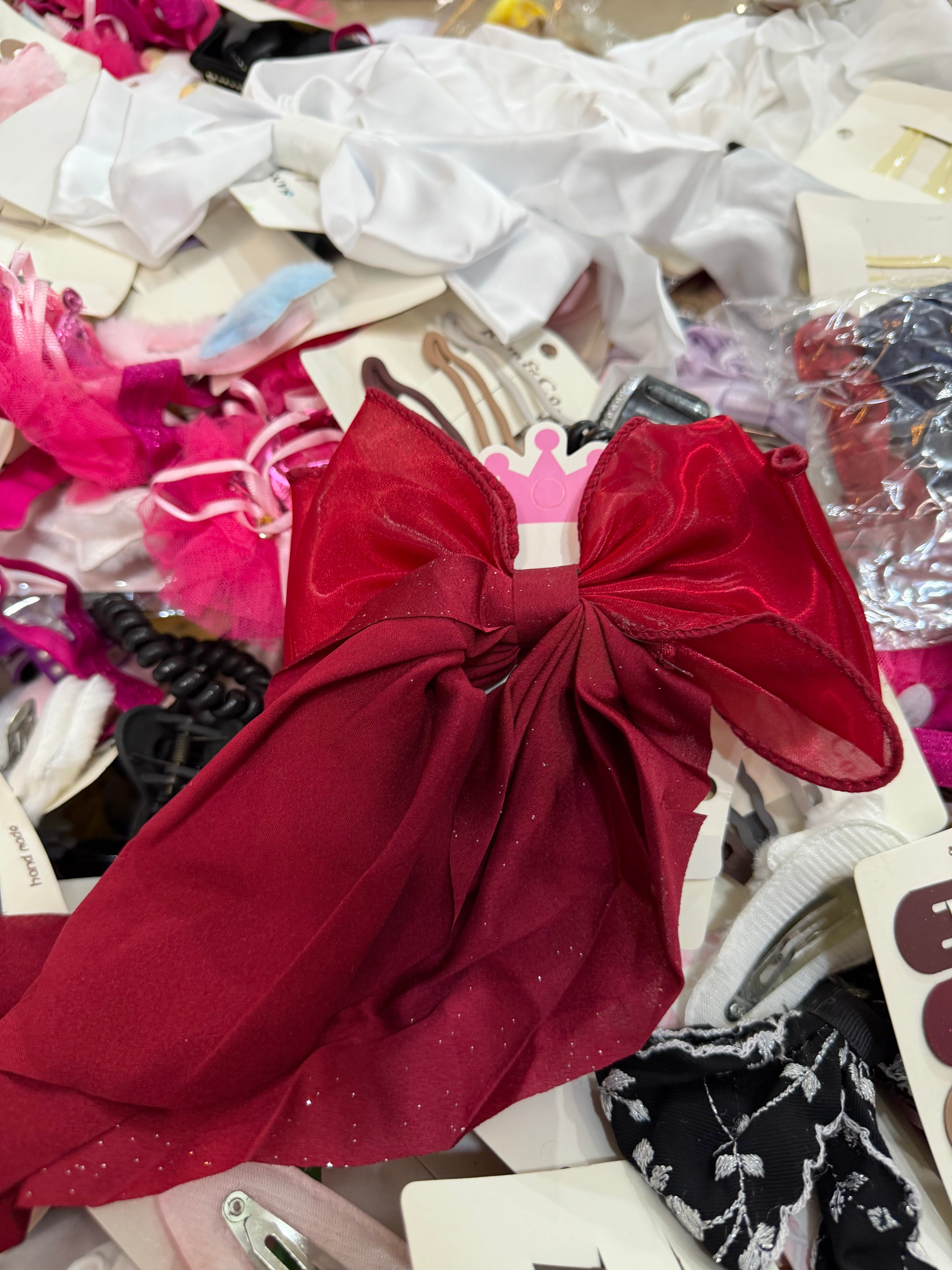 Half Kg Hair Accessories Deal