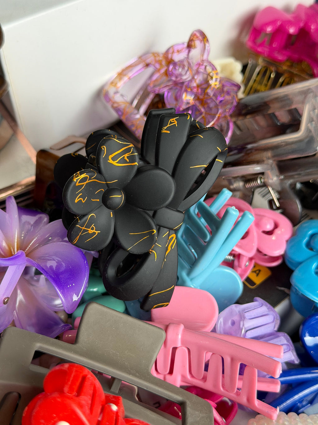 Pack of 30 pcs Hair Catchers Deal medium size